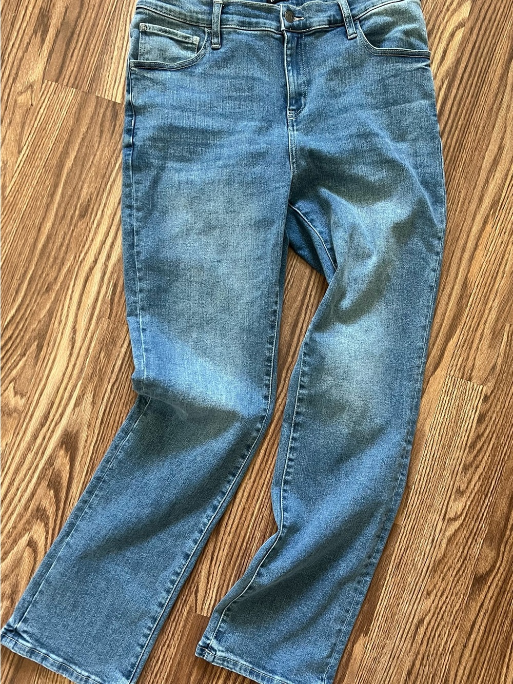Y2K Express Women's Boot Cut Jeans in Medium Blue Wash